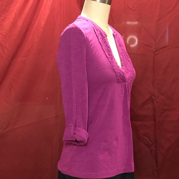 LOFT Deep V-Neck Roll Sleeve T-Shirt XS Petite - Picture 2 of 9